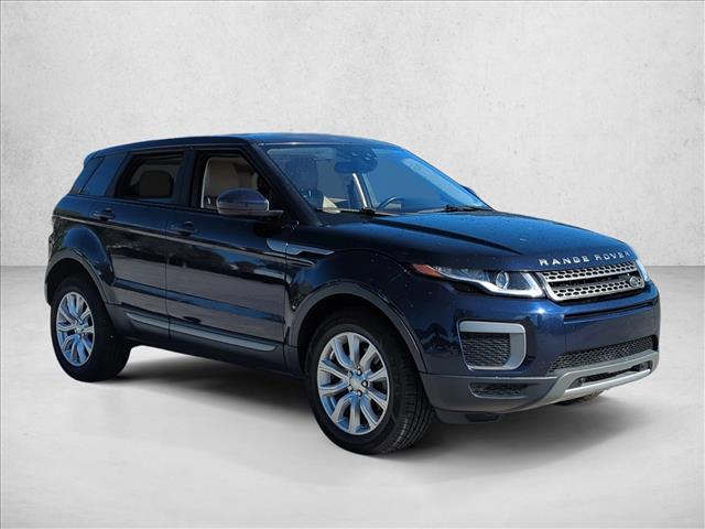 2017 Land Rover Range Rover Evoque SE photo 3