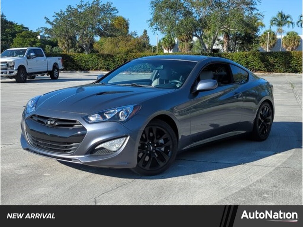Used 2014 Hyundai Genesis Coupe 2.0T Premium Coupe