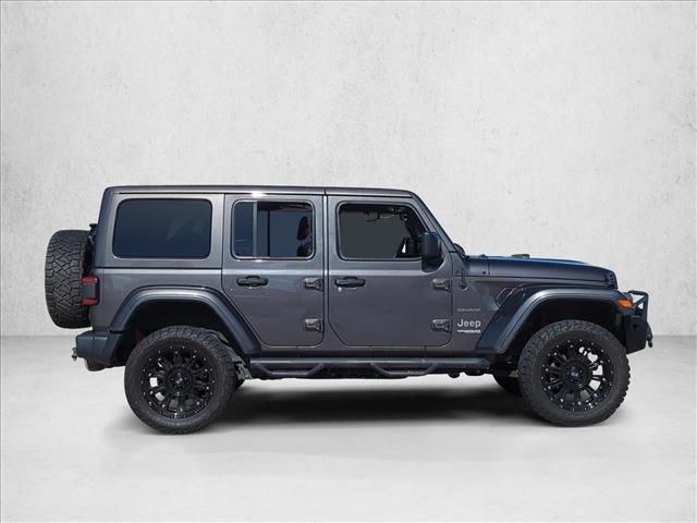 2018 Jeep Wrangler Unlimited Sahara photo 4