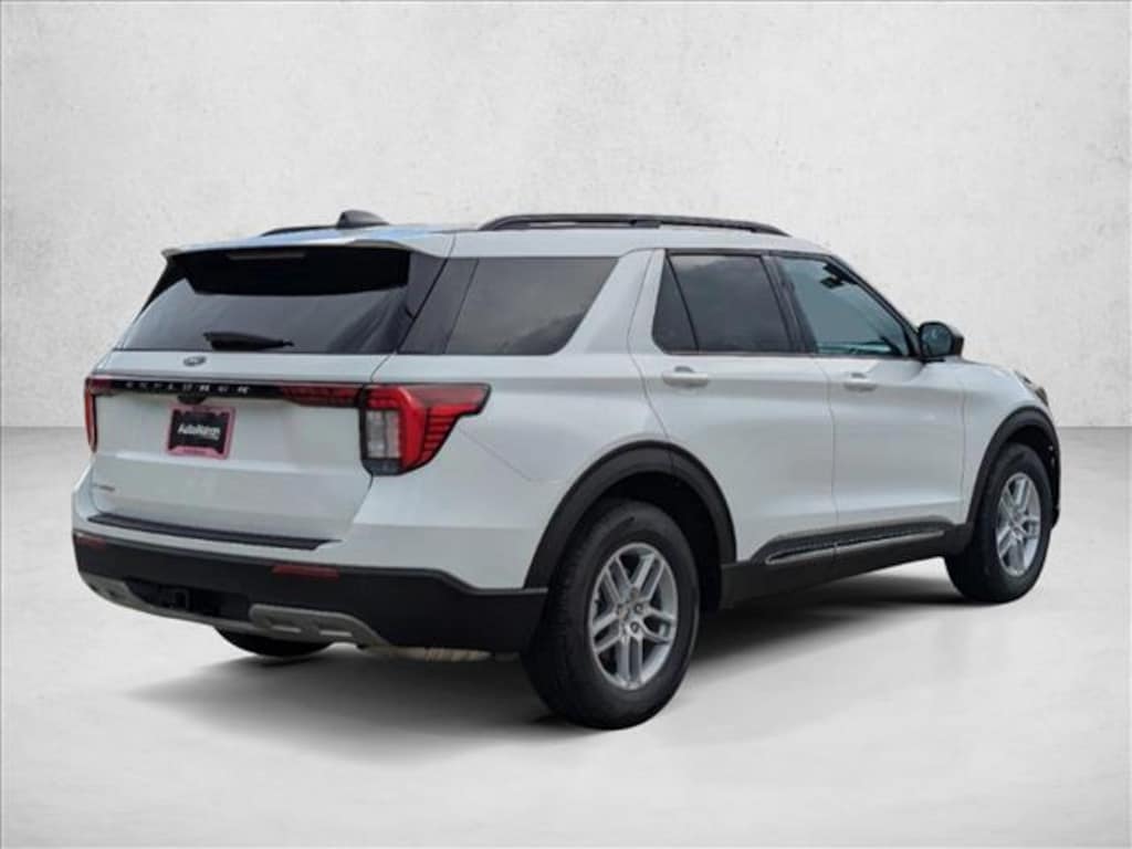 New 2026 Ford Explorer Active w/200A Pkg SUV