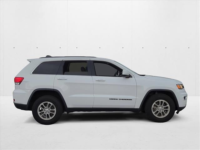 2019 Jeep Grand Cherokee Laredo photo 4