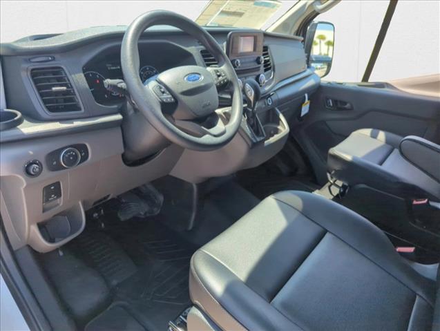 2025 Ford Transit photo 3