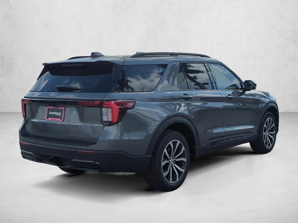 New 2026 Ford Explorer ST-Line SUV