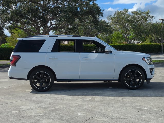 2018 Ford Expedition Limited photo 4