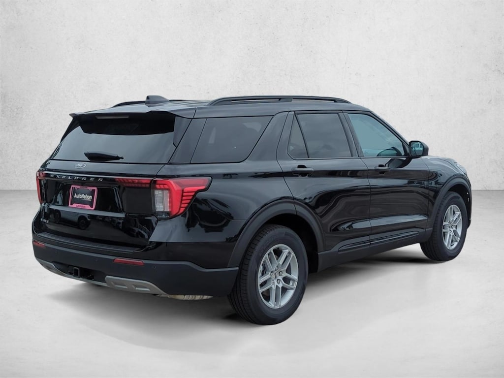 New 2026 Ford Explorer Active w/200A Pkg SUV