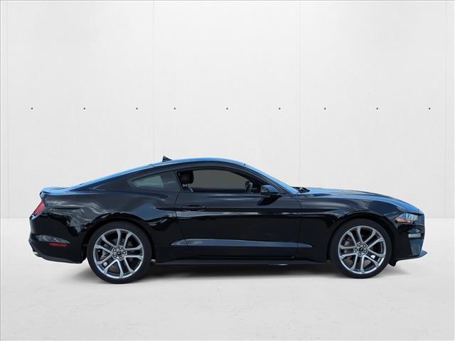 2022 Ford Mustang EcoBoost Premium photo 4