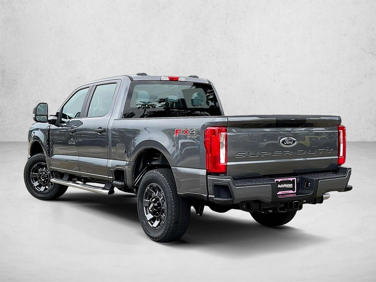 New 2026 Ford F-250 XL Truck Crew Cab
