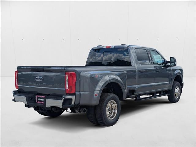 2026 Ford F-350 XLT photo 2