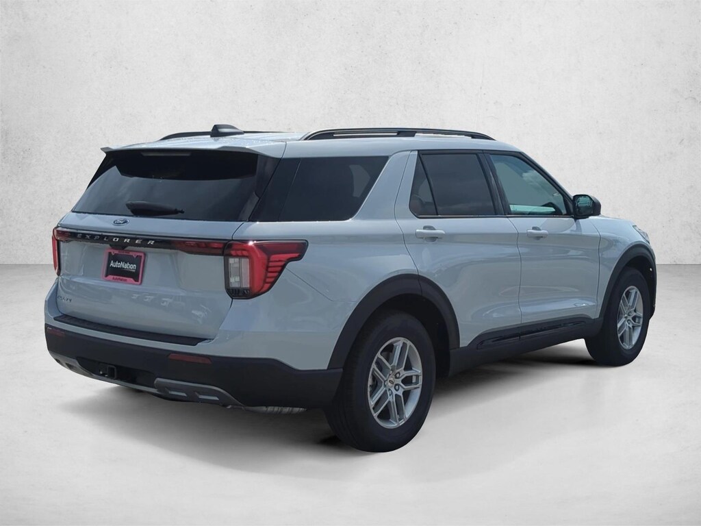 New 2026 Ford Explorer Active w/200A Pkg SUV