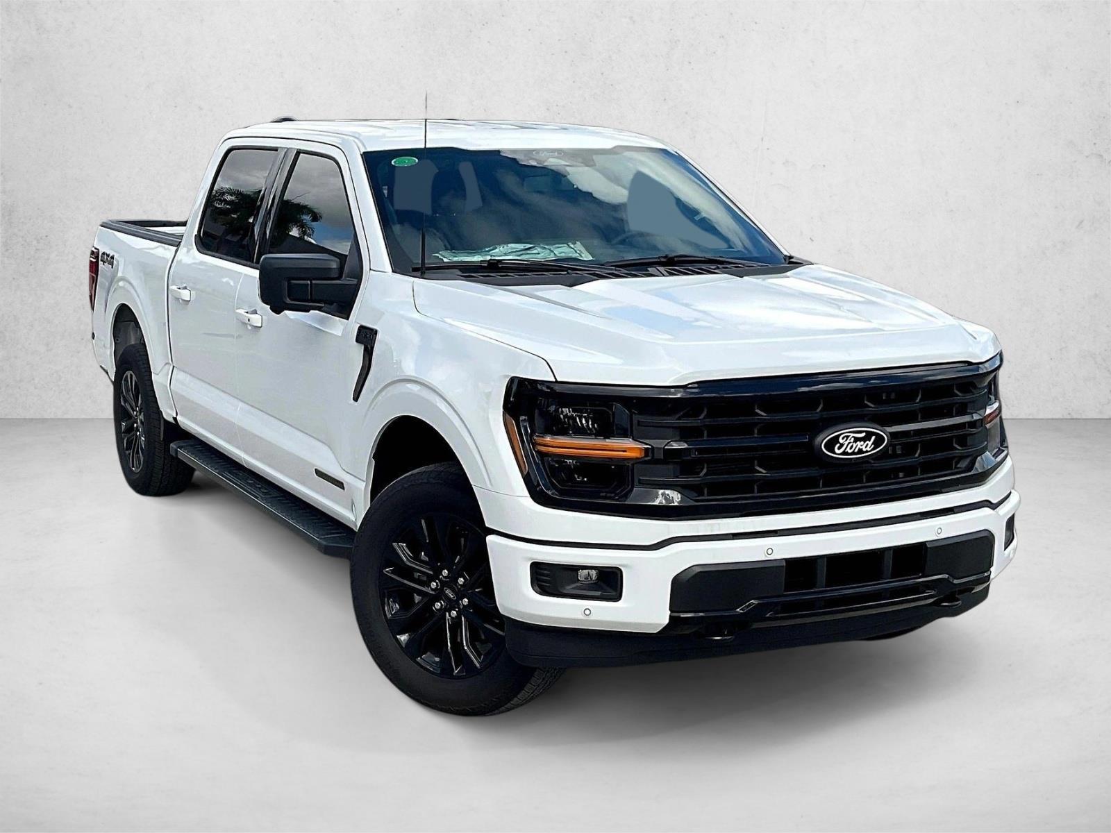 New 2026 Ford F-150 XLT Truck SuperCrew Cab