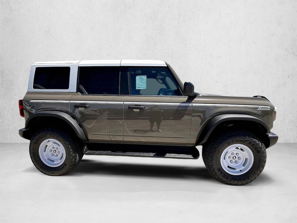 New 2026 Ford Bronco Heritage Edition SUV