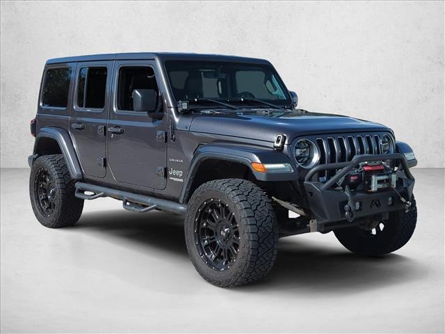 2018 Jeep Wrangler Unlimited Sahara photo 3