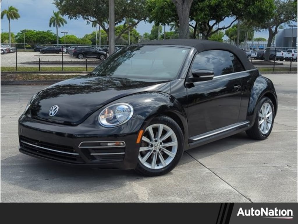 Used 2017 Volkswagen Beetle 1.8T SE Convertible