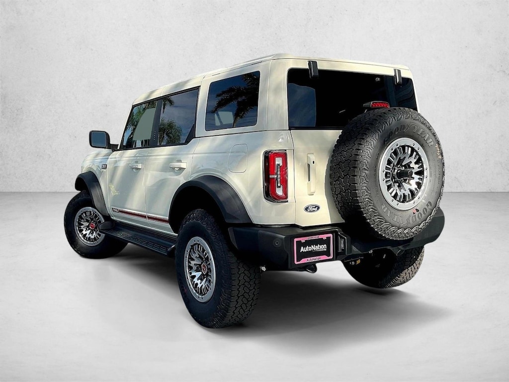 New 2026 Ford Bronco Outer Banks SUV