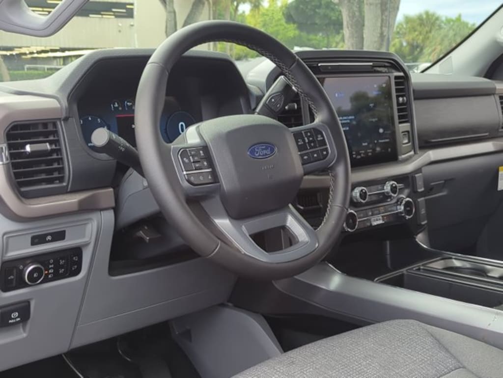 New 2025 Ford F-150 XLT Truck SuperCrew Cab