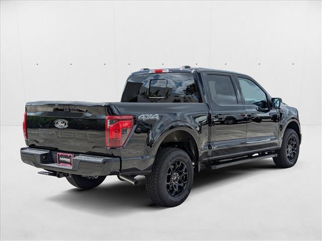 2025 Ford F-150 Lariat photo 2