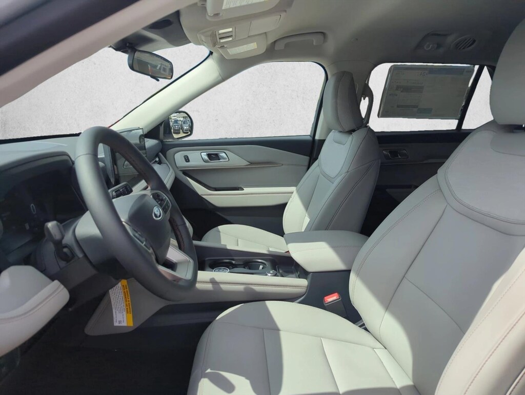 New 2026 Ford Explorer Active w/200A Pkg SUV