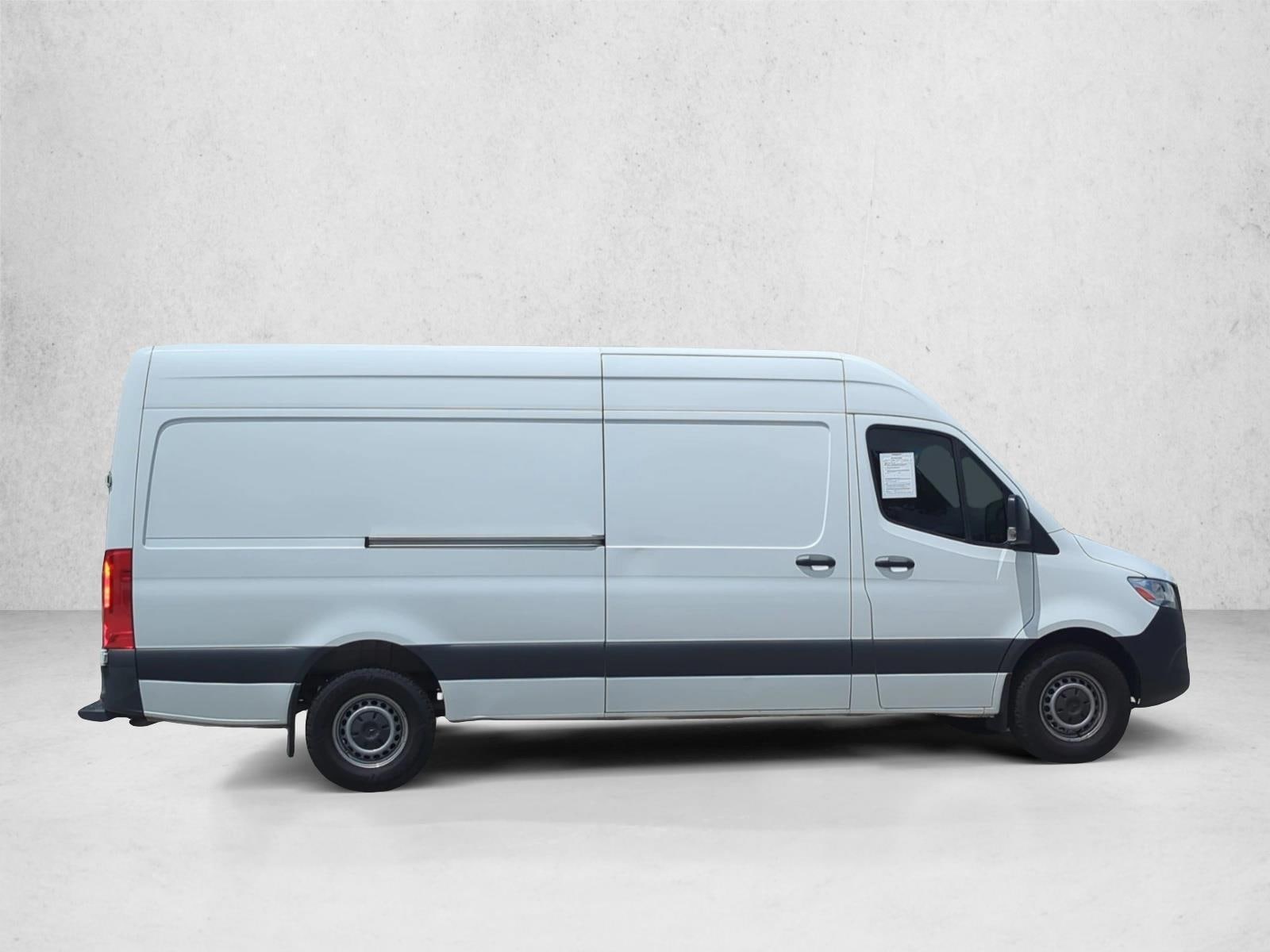 2023 Mercedes-Benz Sprinter Cargo Van 4