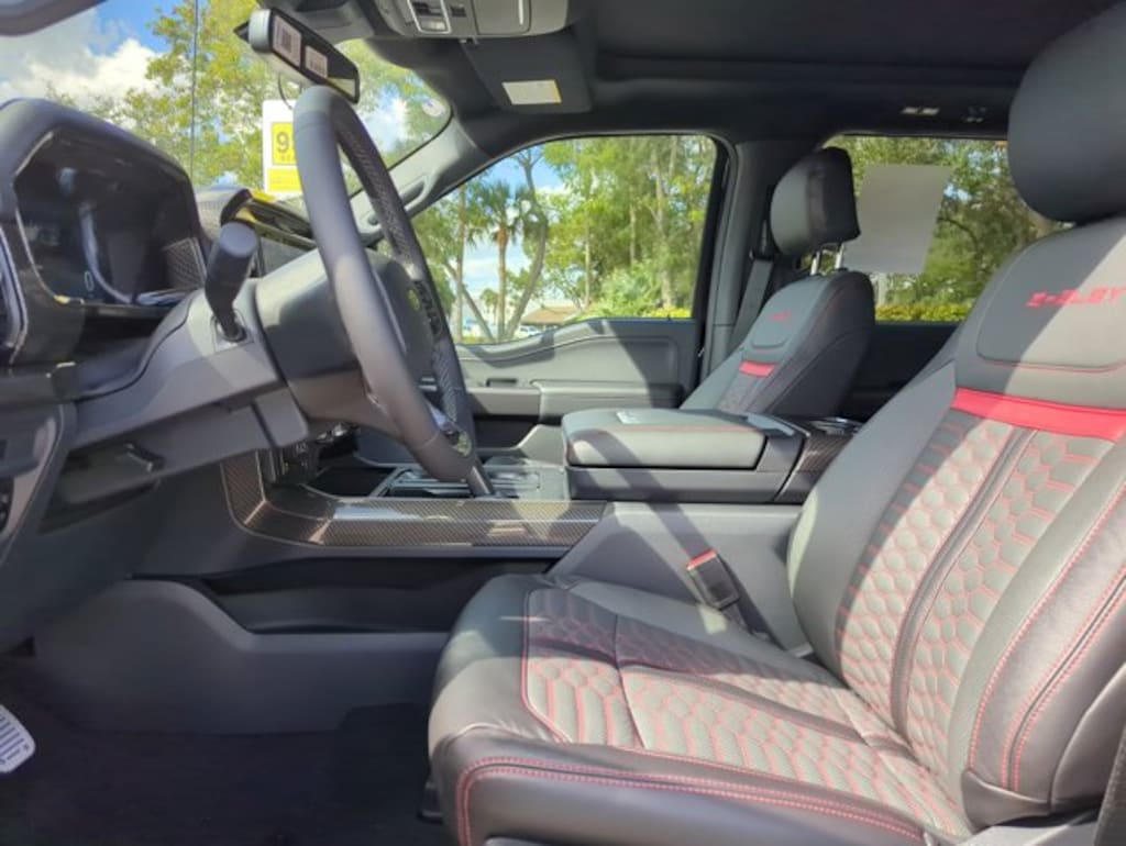 New 2025 Ford F-150 LARIAT Truck SuperCrew Cab