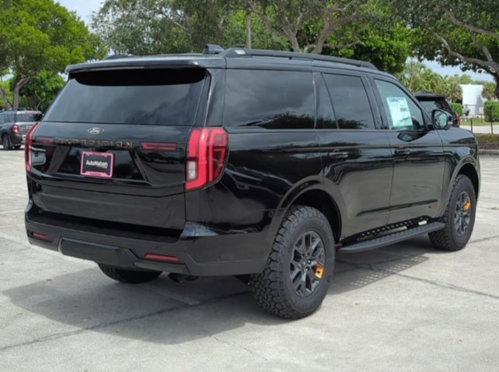 New 2025 Ford Expedition Tremor SUV