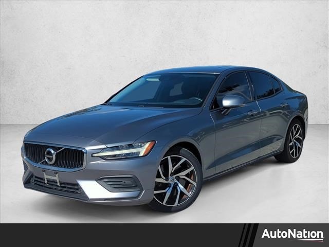 2020 Volvo S60 Momentum