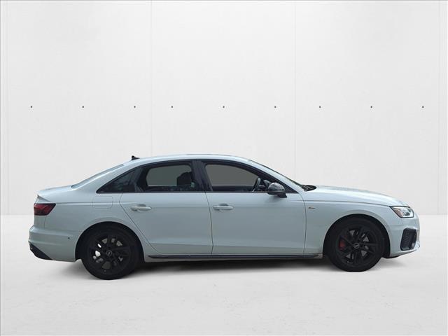 2022 Audi A4 S line Quattro Prestige photo 4