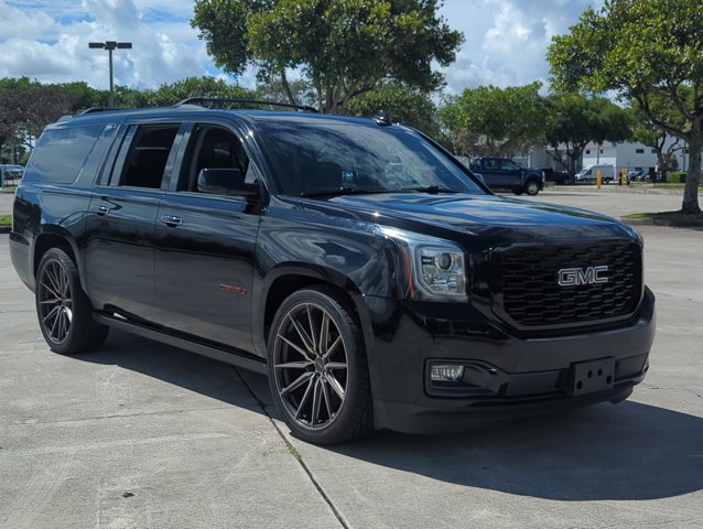 2018 Gmc Yukon XL Denali photo 3