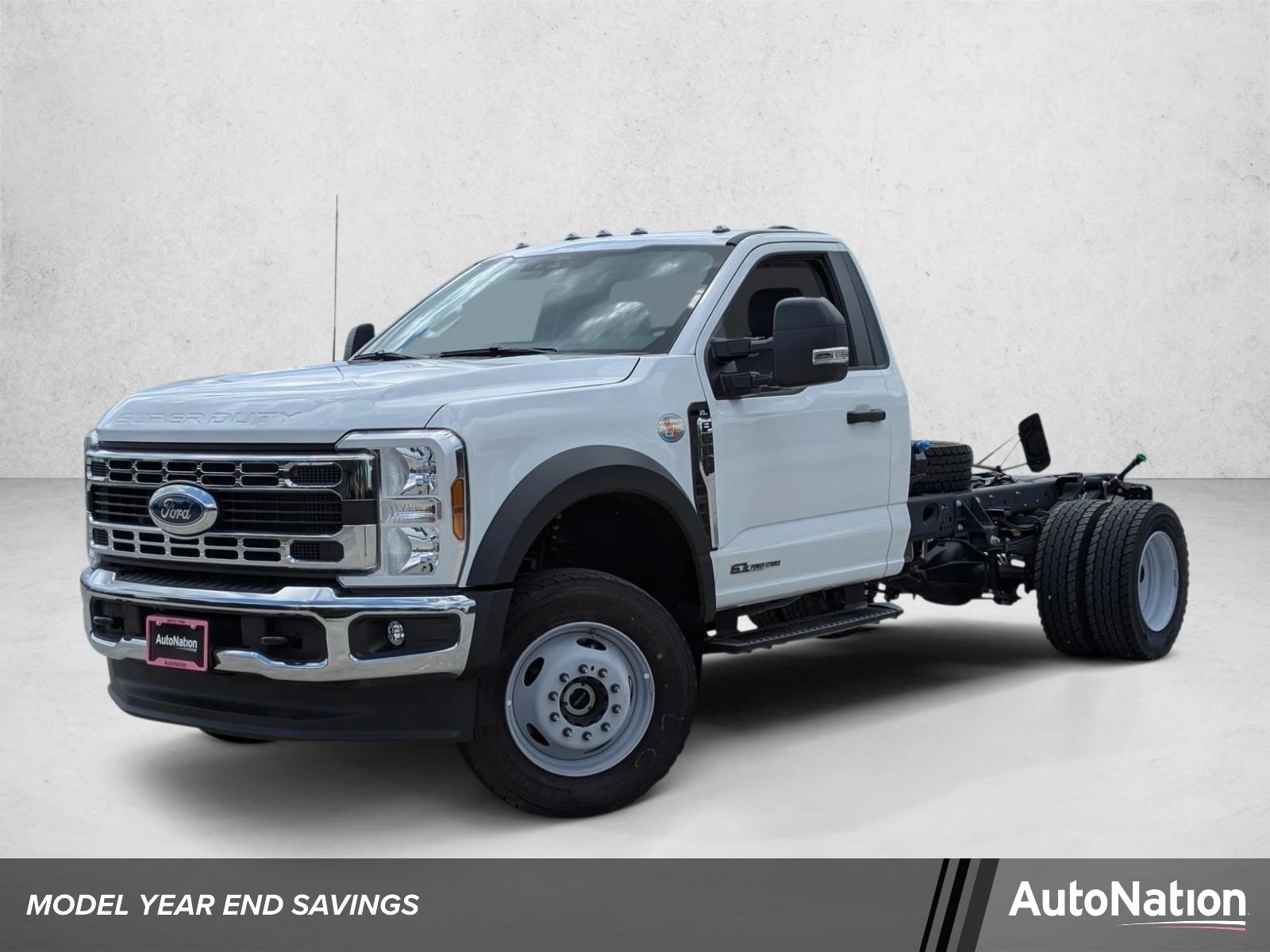 2025 Ford F-600 Super Duty Chassis Cab