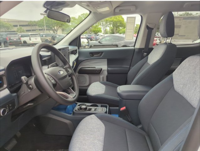 2025 Ford Maverick XLT photo 3