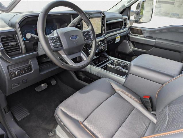 2025 Ford F-350 Lariat photo 3