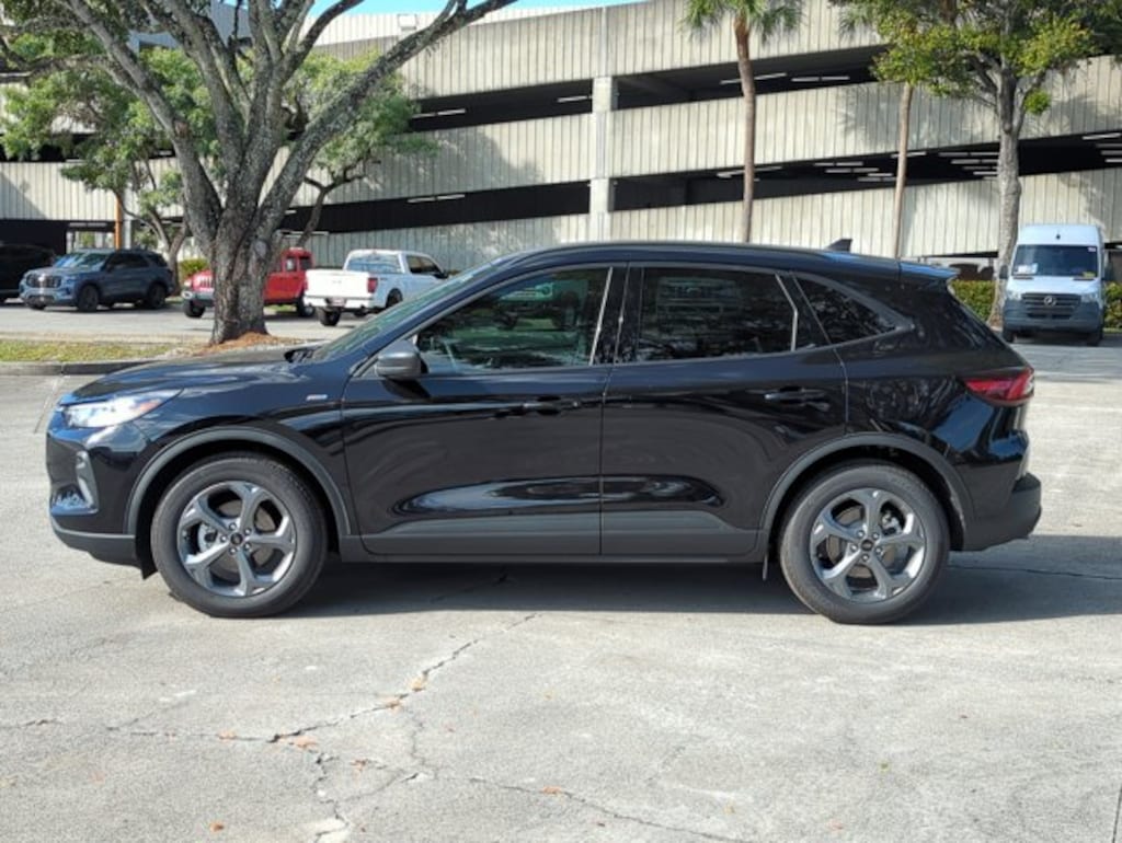 New 2025 Ford Escape ST-Line SUV