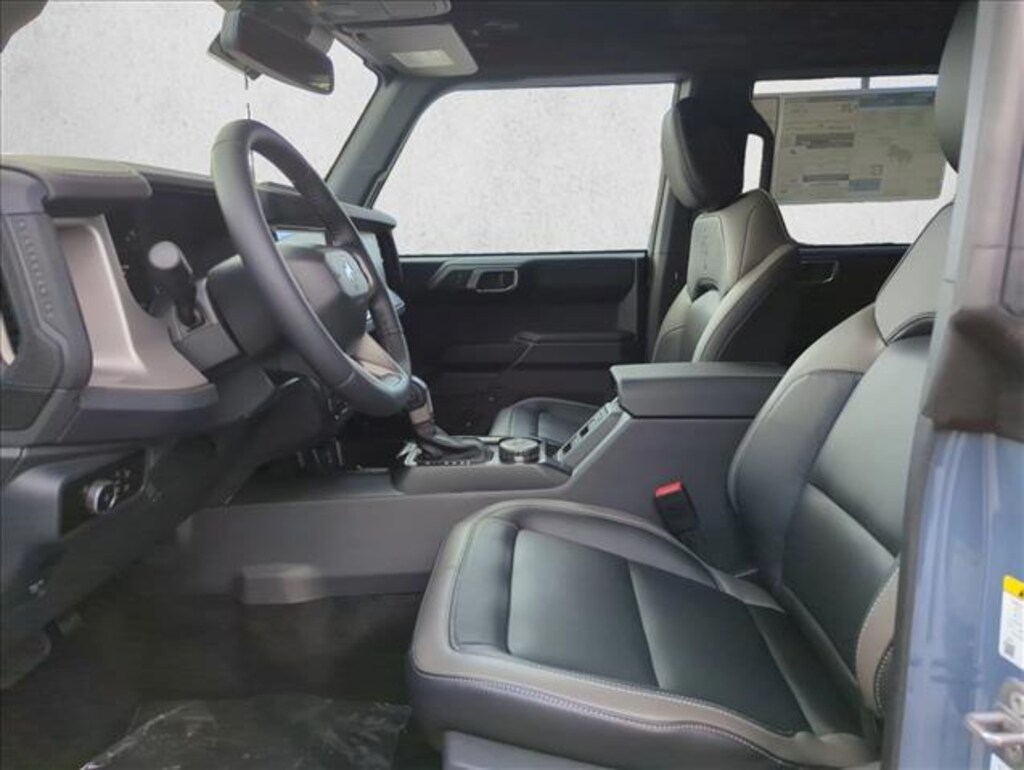 New 2025 Ford Bronco Outer Banks SUV