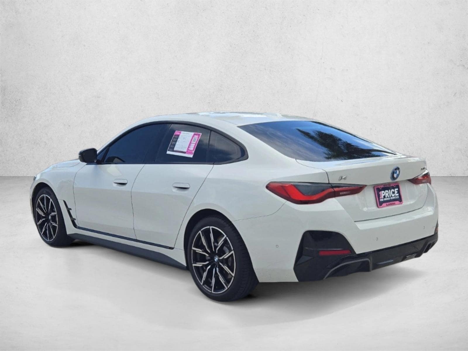 2025 BMW i4 8
