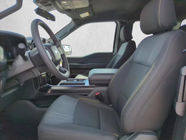 2025 Ford F-150 STX photo 4