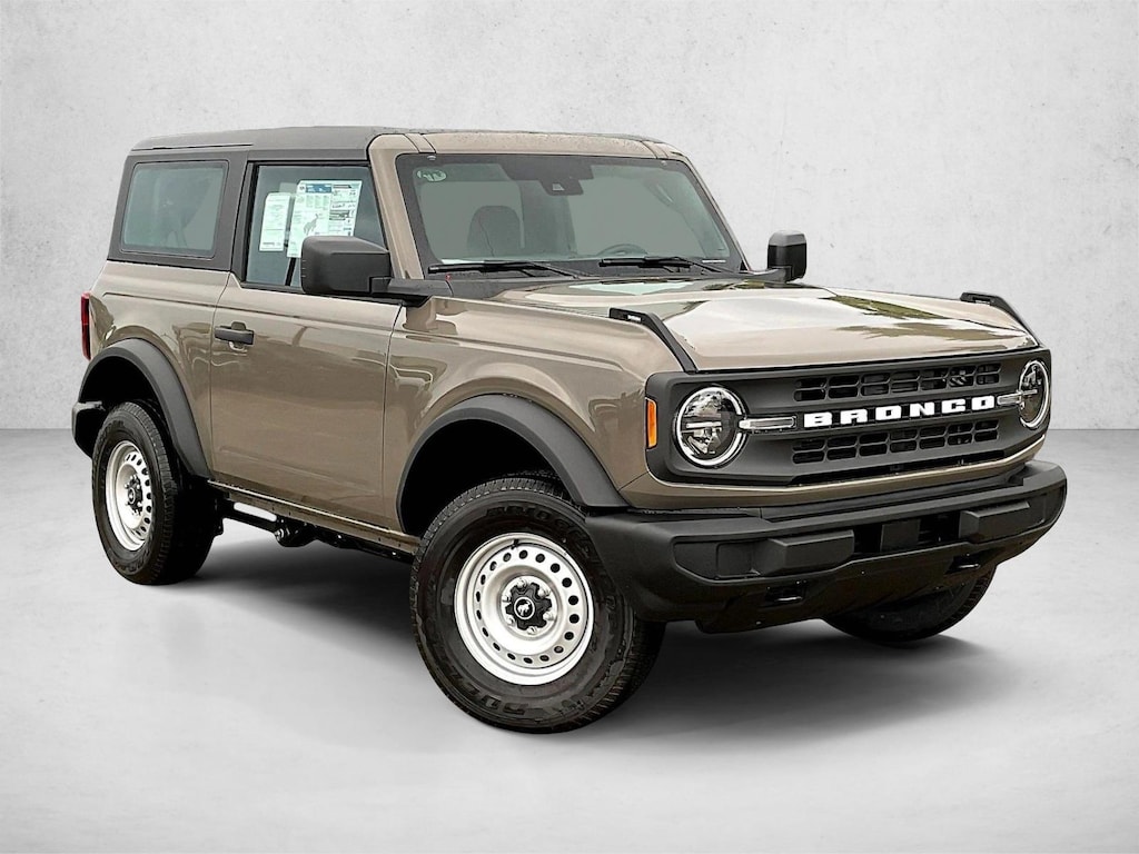 New 2026 Ford Bronco Base SUV