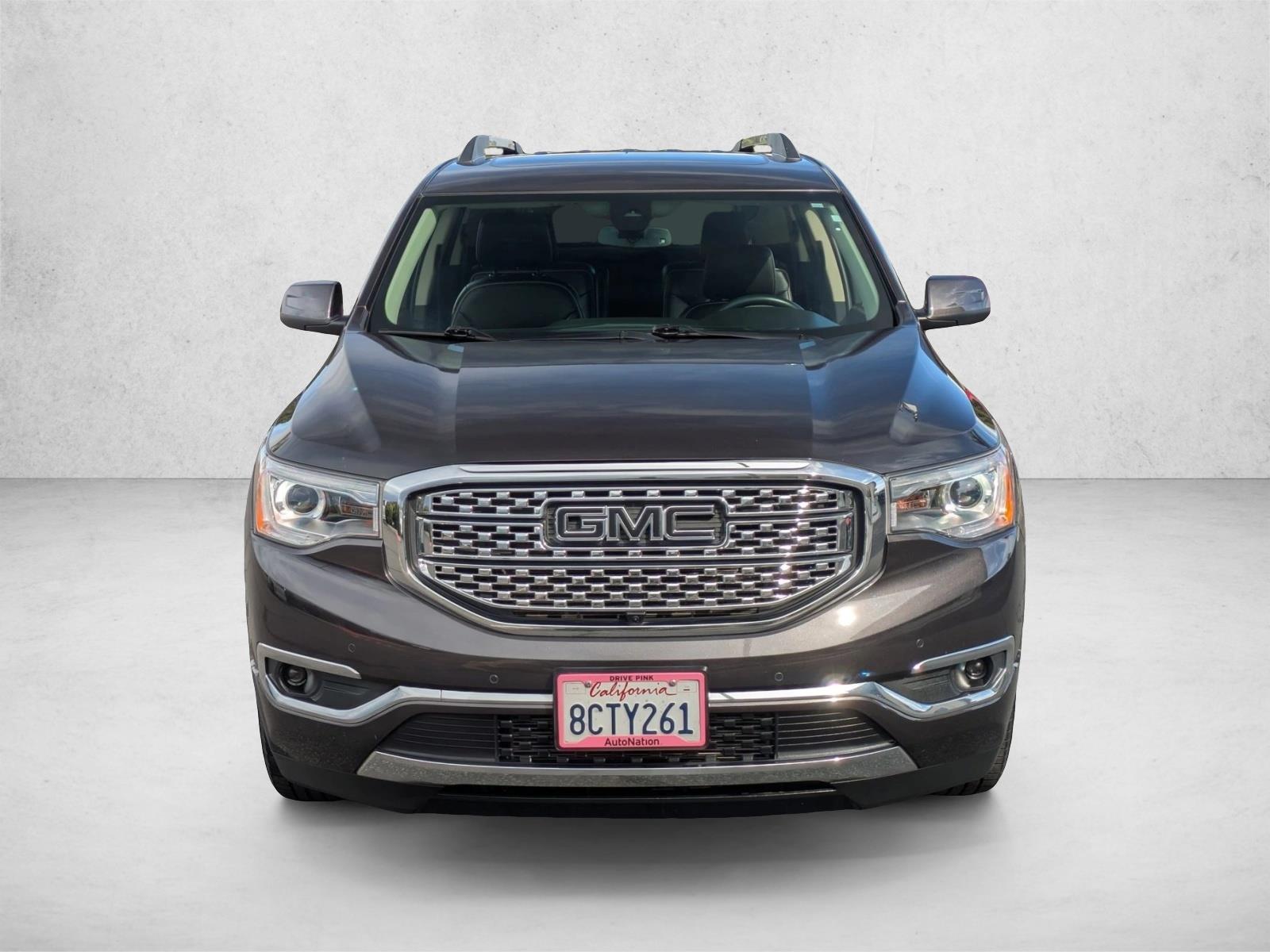 2018 Gmc Acadia Denali photo 2
