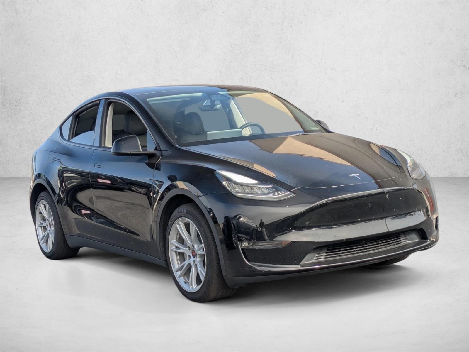 2021 Tesla Model Y Long Range photo 3