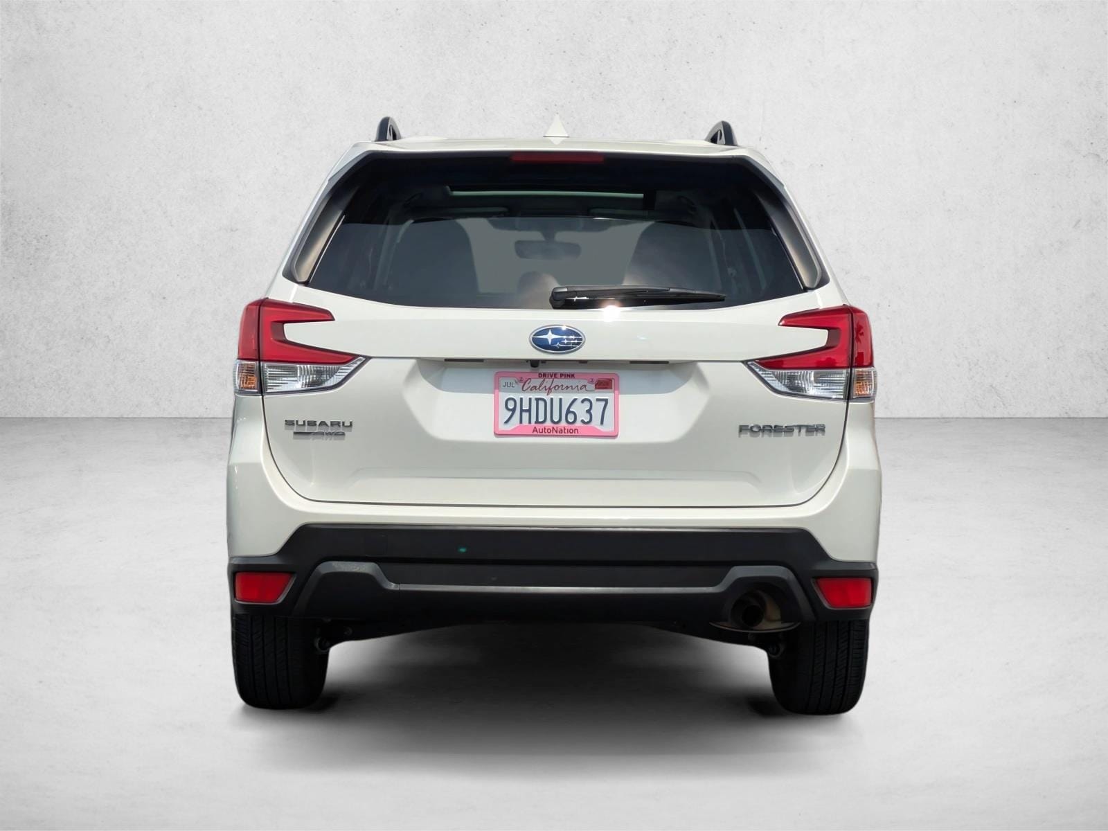 2023 Subaru Forester Premium photo 5