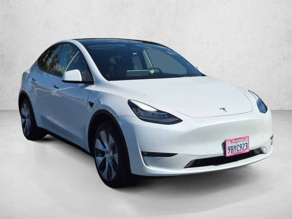 Used 2022 Tesla Model Y Long Range SUV