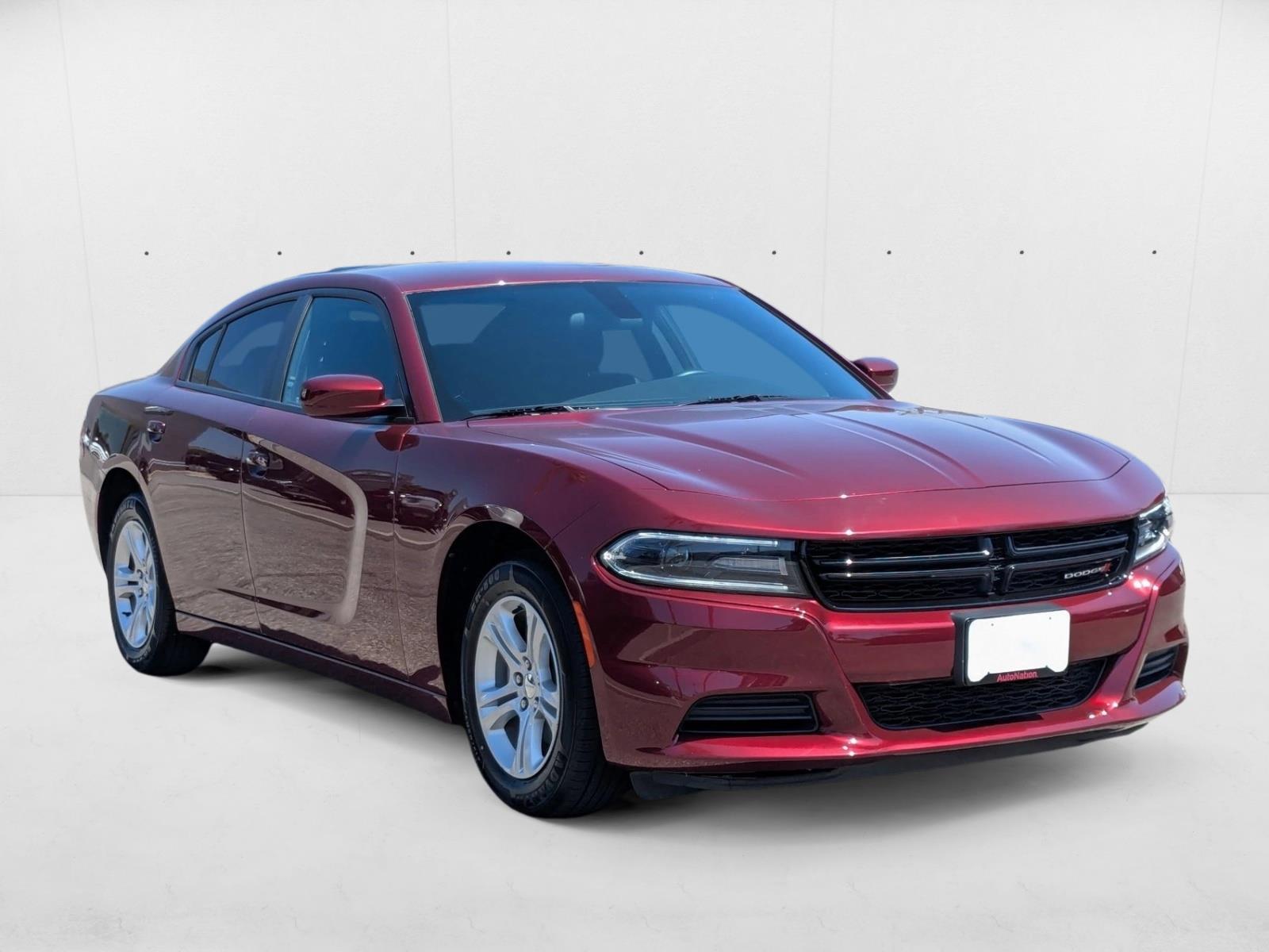 2021 Dodge Charger SXT photo 2