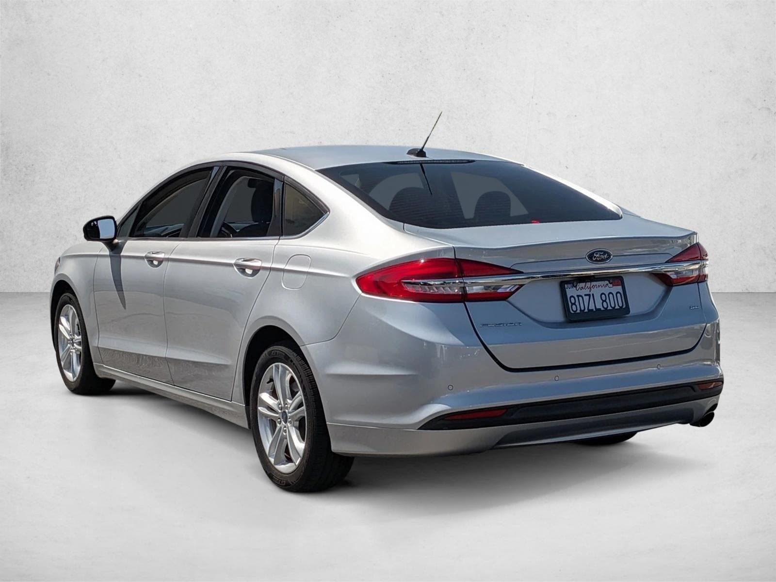 2018 Ford Fusion SE photo 6