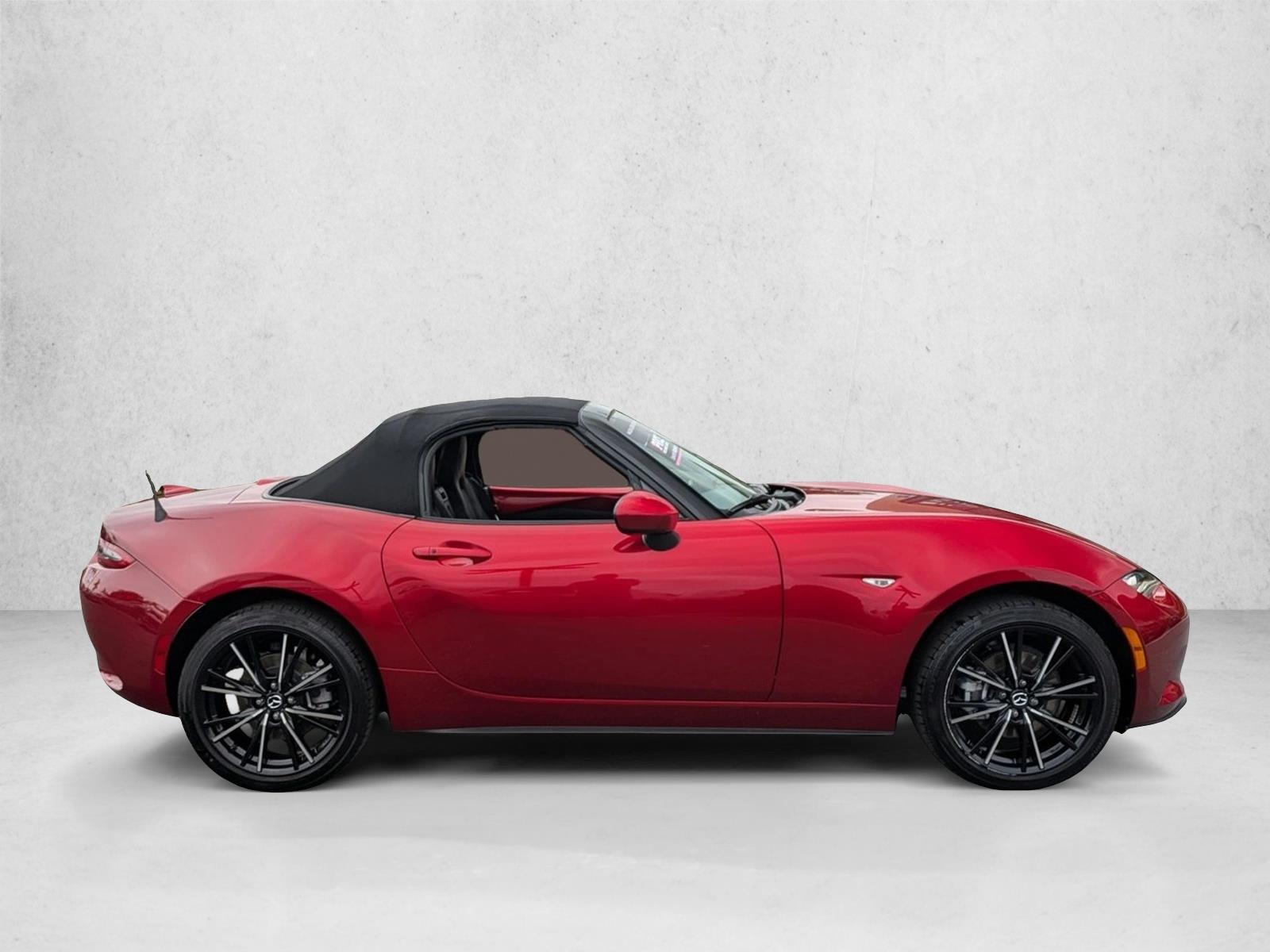 2024 Mazda MX-5 Miata Miata Grand Touring photo 4