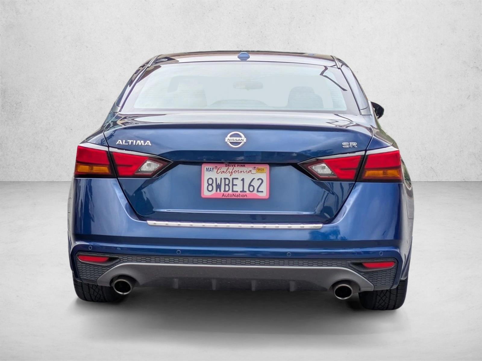 2021 Nissan Altima 2.5 SR photo 6