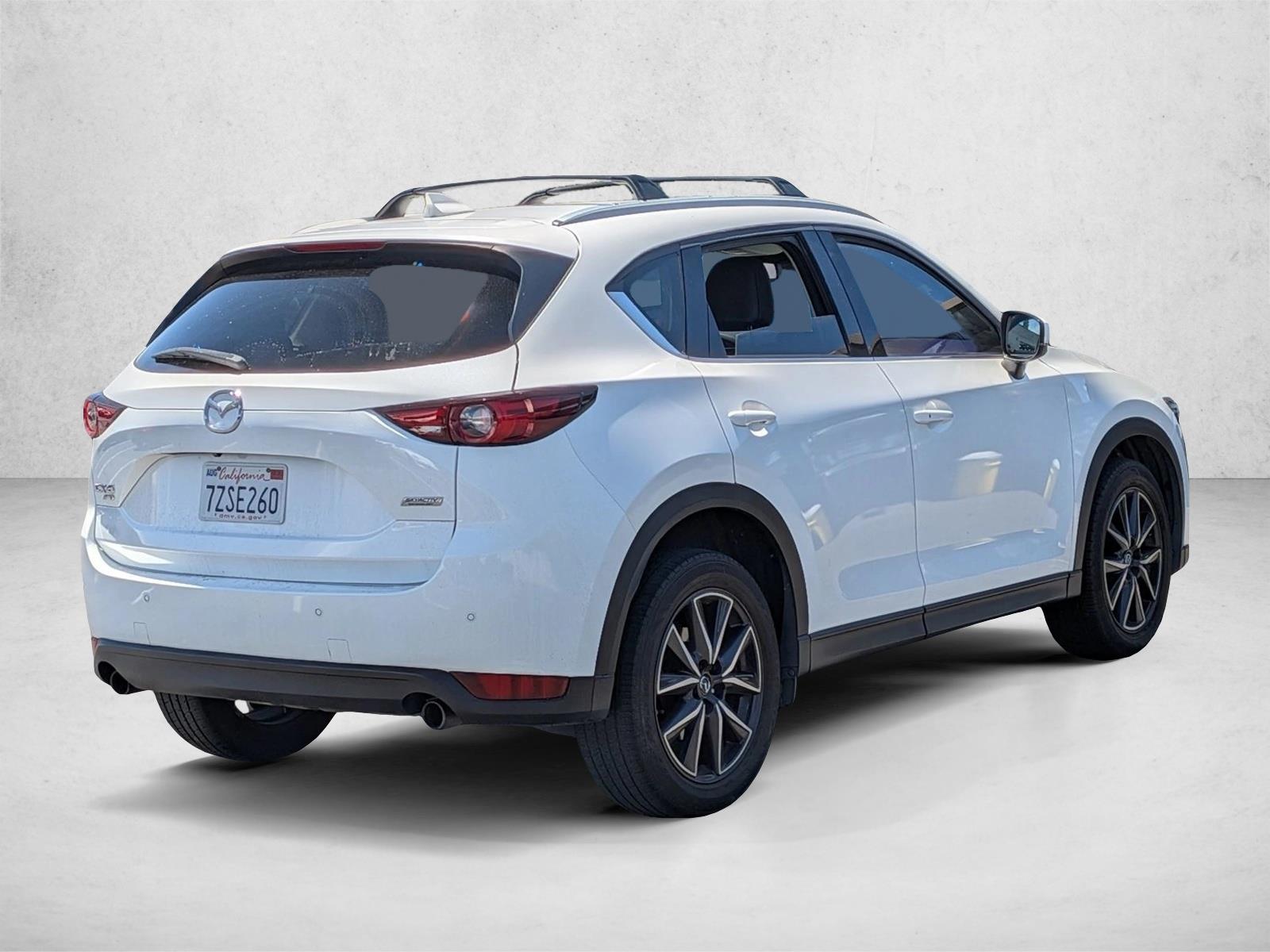 2017 Mazda Mazda CX-5 Grand Touring photo 6