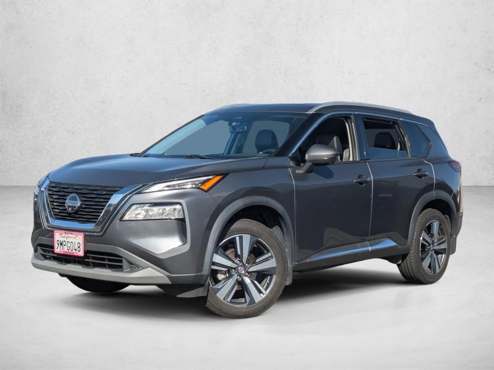 2021 Nissan Rogue SL's photo