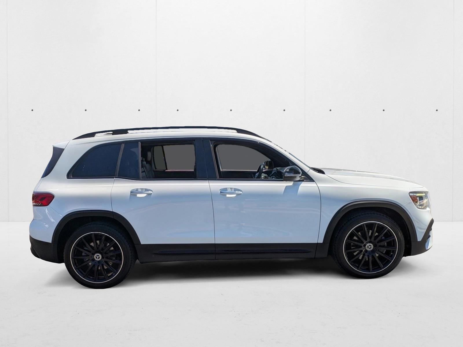 2020 Mercedes Benz GLB 250 photo 4