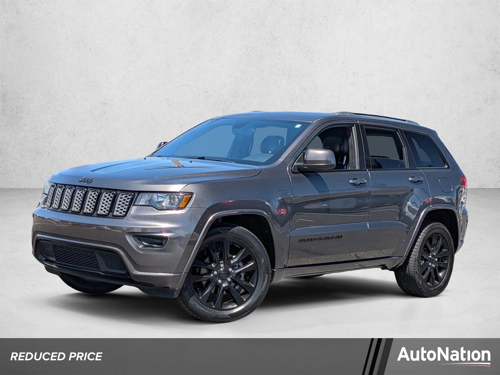 2019 Jeep Grand Cherokee Altitude 4WD's photo