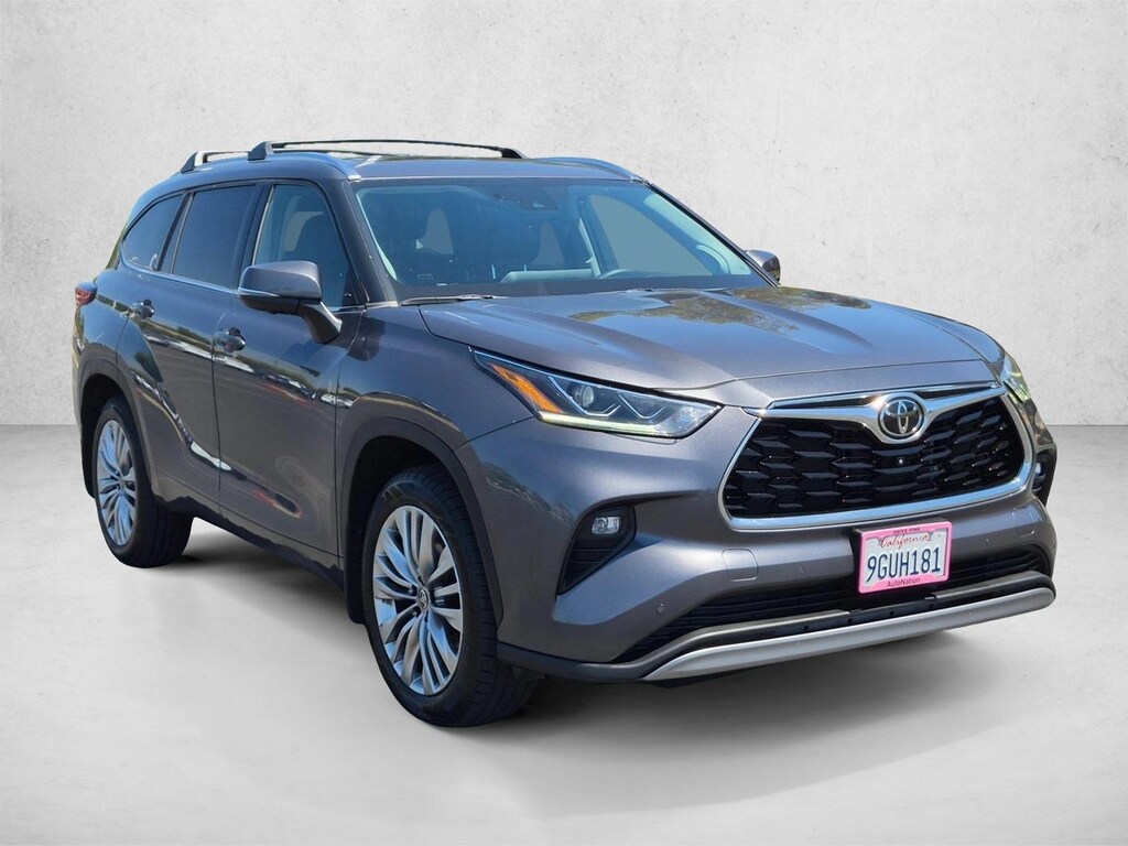 Used 2023 Toyota Highlander Platinum SUV