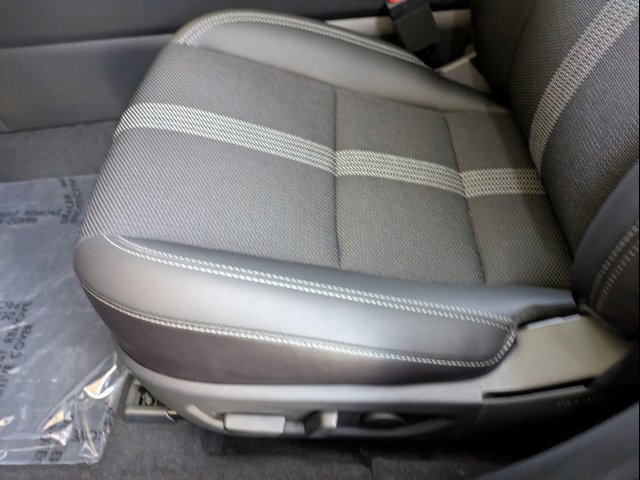 2025 Mazda CX-50 2.5 S Premium photo 4