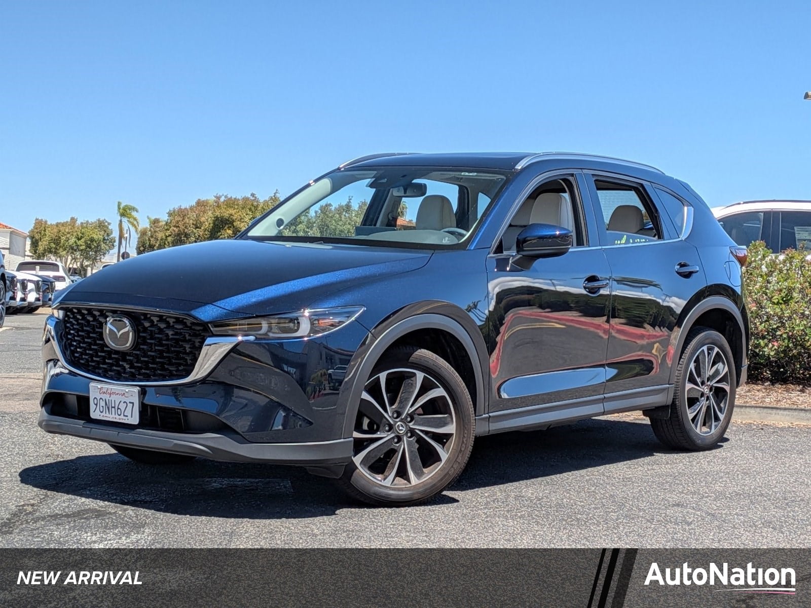 2023 Mazda CX-5 S Premium package Auto AWD's photo
